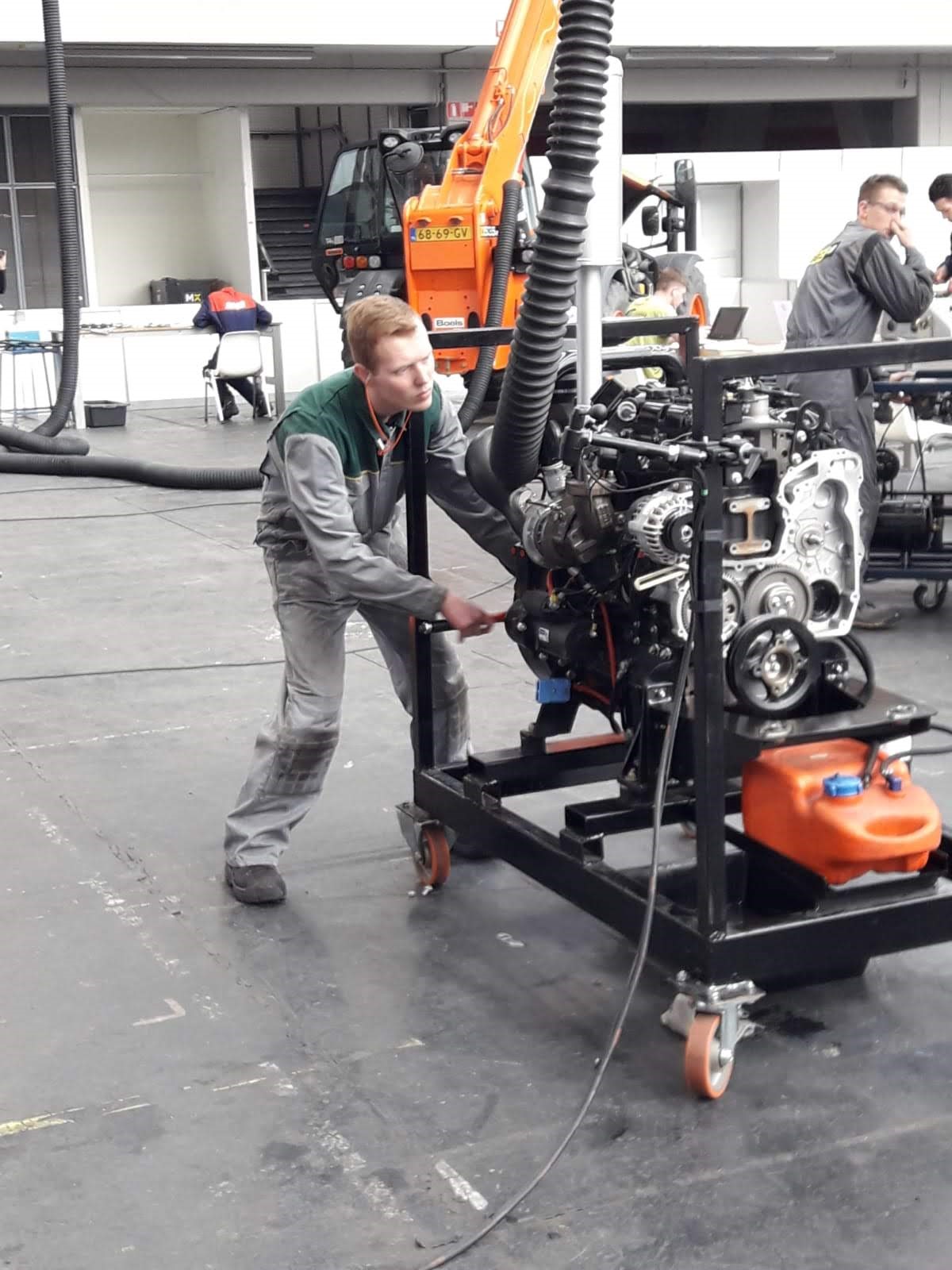 Student Monteur Mobiele Werktuigen Skills Heroes 2019