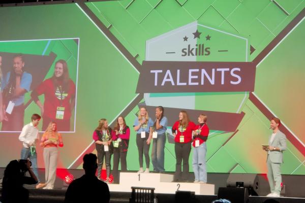Bloemwerk vmbo derde plaats skills