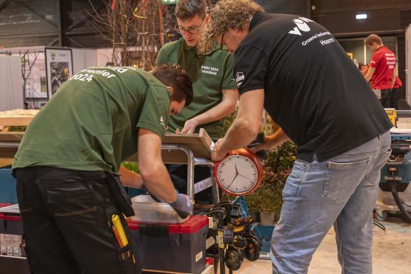 Elian Schenk en Ramon de Jong - Wedstrijd beste hovenier