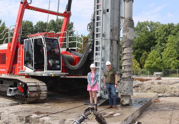 Eerste paal Hoorn Vonk locatie