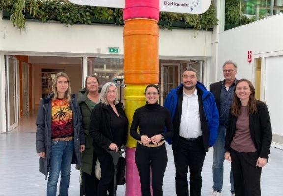 Europarlementariër bezoekt Vonk in Alkmaar