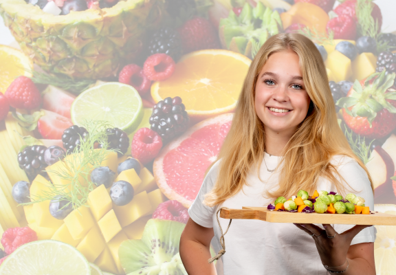 Voeding opleiding Vonk leerlinge met schaal eten