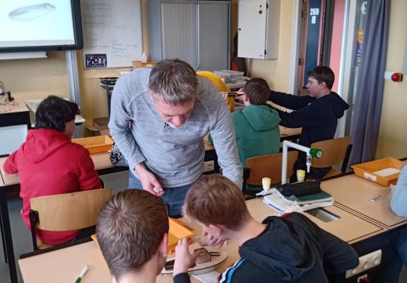 Succesvolle gastles Techniek docent Vonk bij Regius College